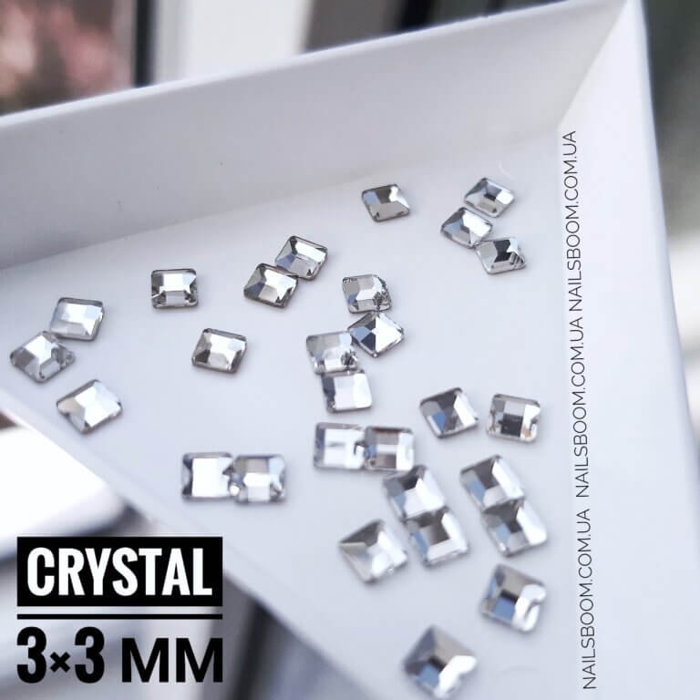 Квадратные стразы_copy_1459x1459 Камінці фігурні квадратні 3×3 мм Crystal, 10 шт