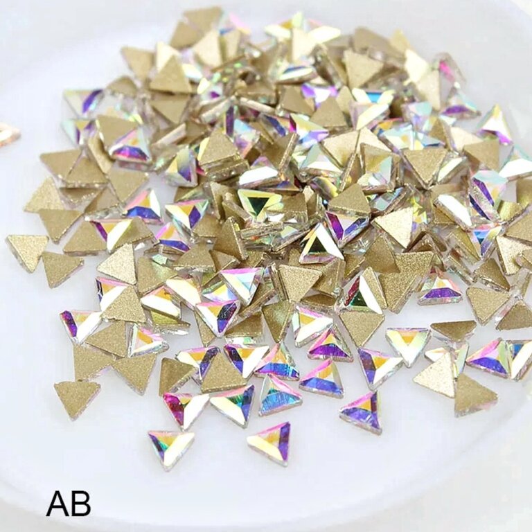 Screenshot_20200623-163342_AliExpress-01 Стразы Crystal AB треугольник 3×3 мм, 10 шт