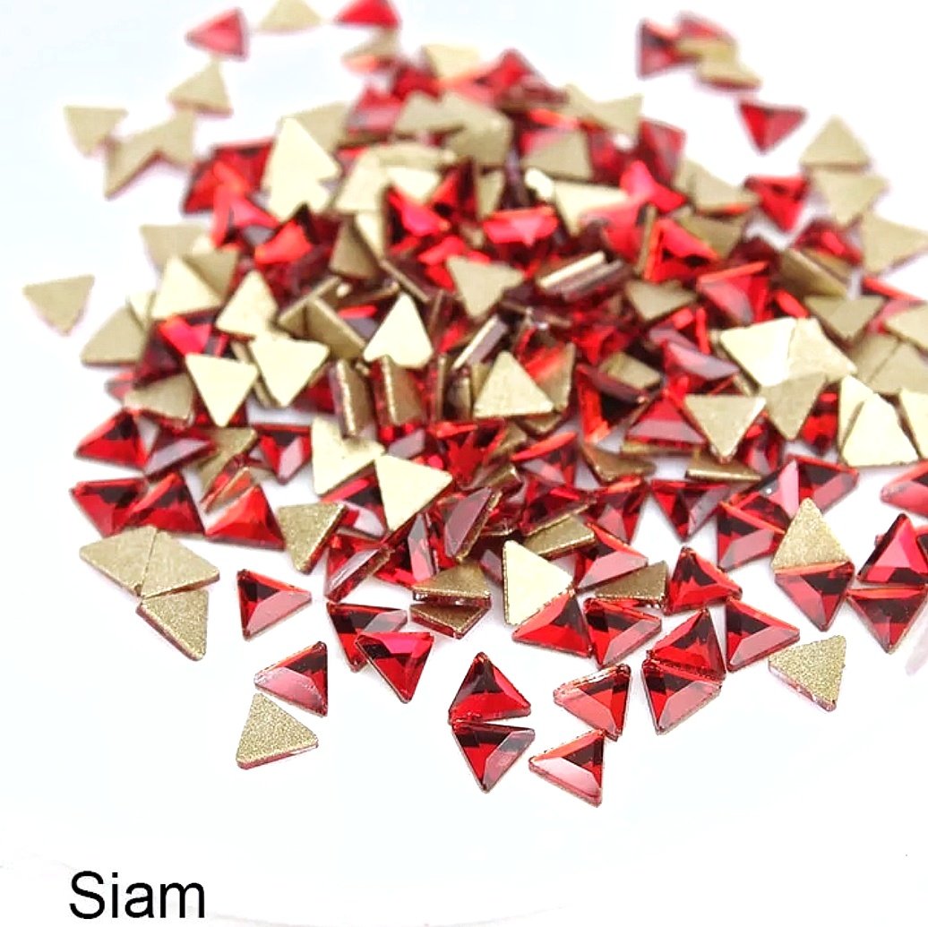 Стразы Siam треугольник 3×3 мм, 10 шт