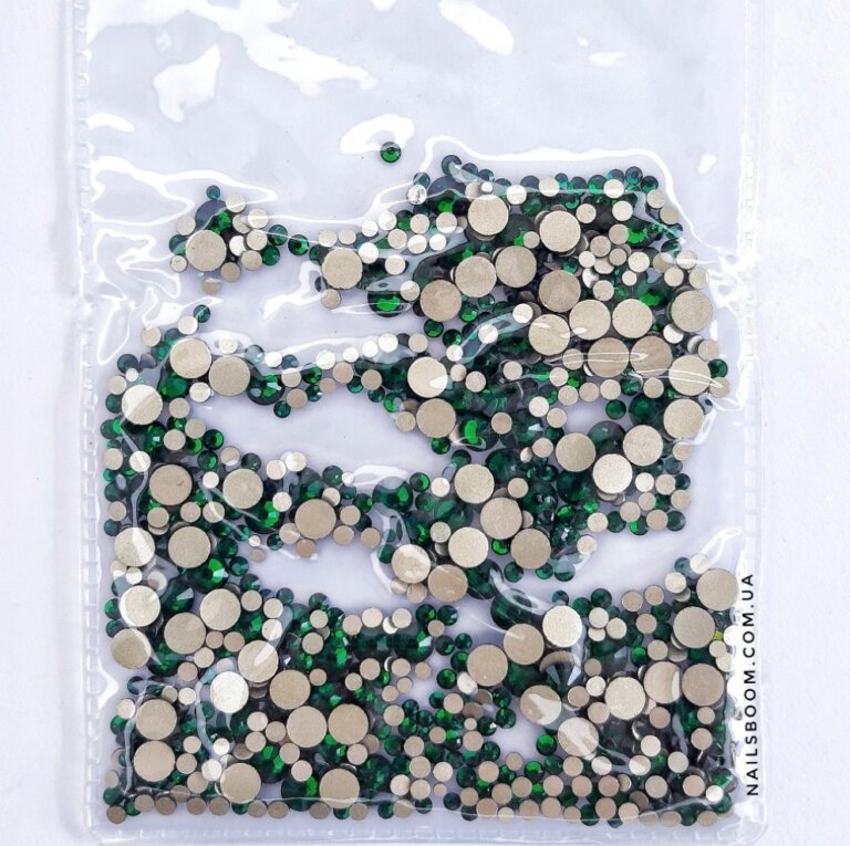 Камінці Emerald ss3-ss12, 1000 шт