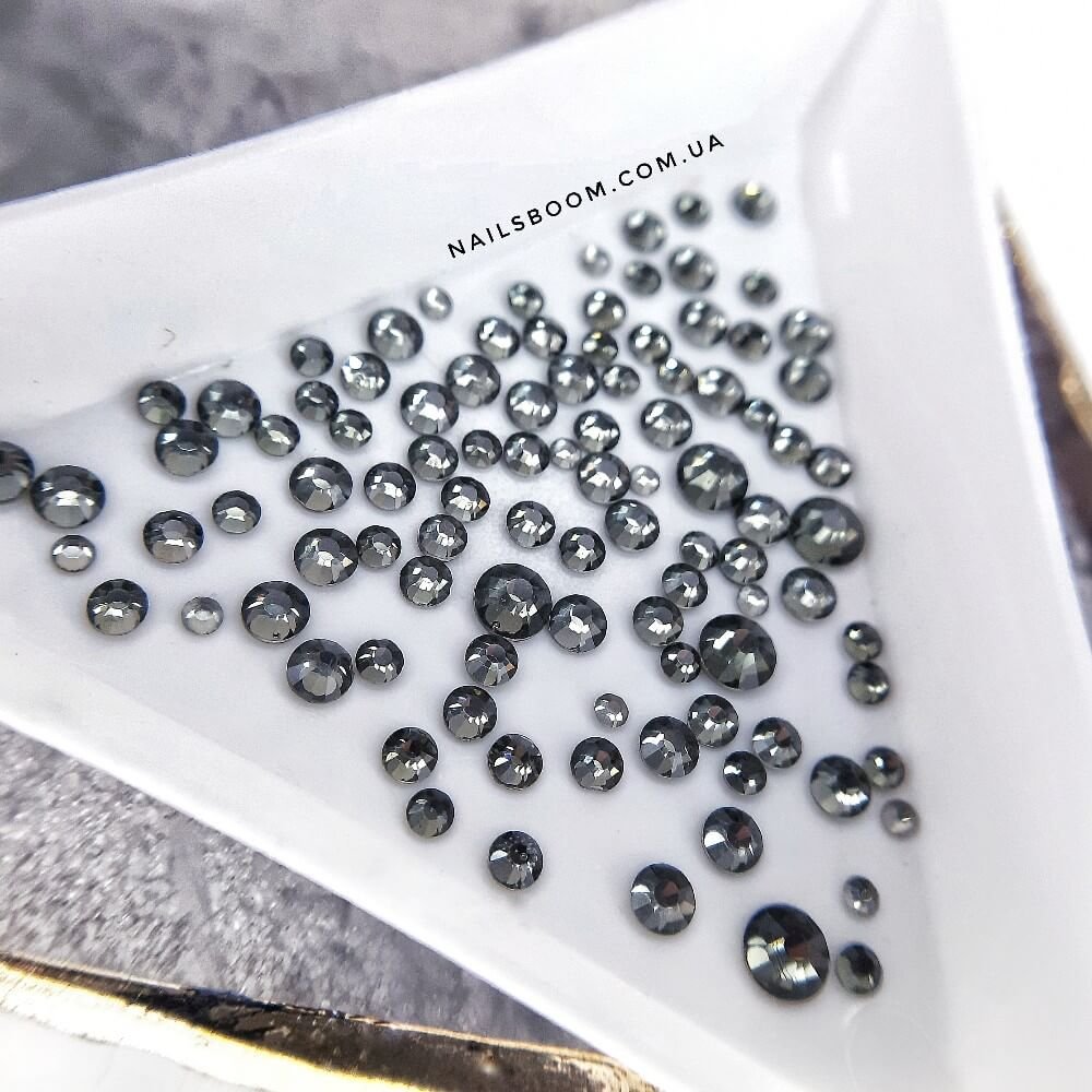 Камінці Black Diamond ss3-ss16, 100 шт