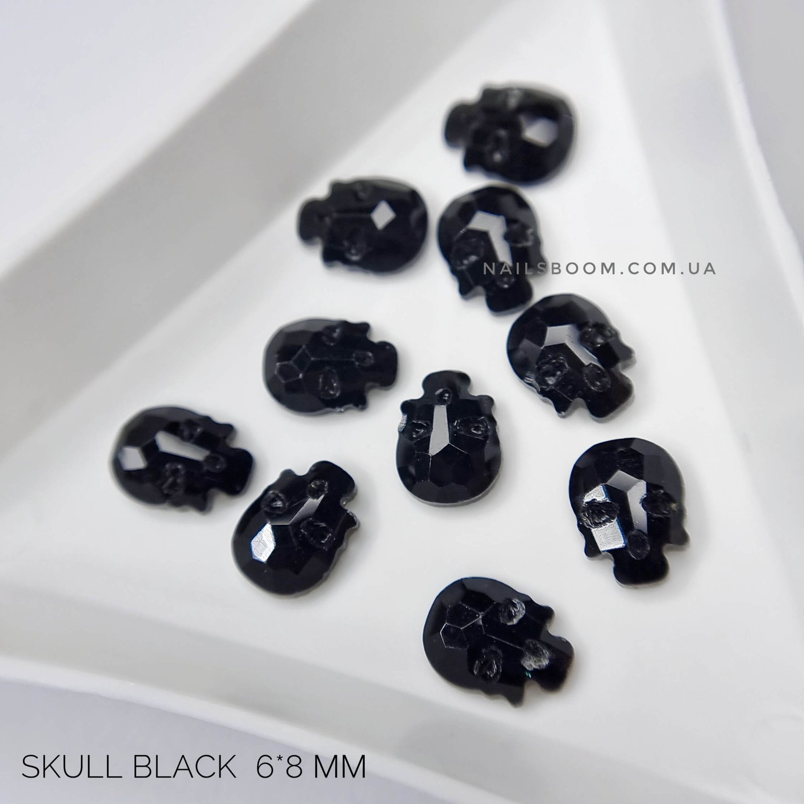 Камінці фігурні Black Skull, 10 шт
