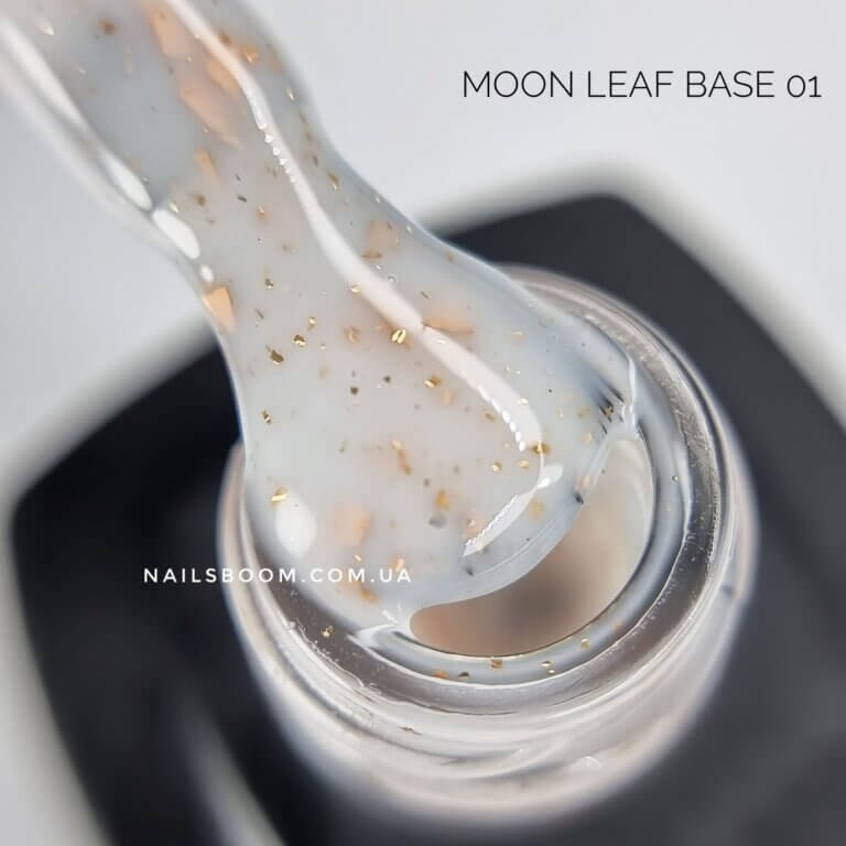 Камуфлююча база з поталлю MOON Full Leaf №01, 8 мл