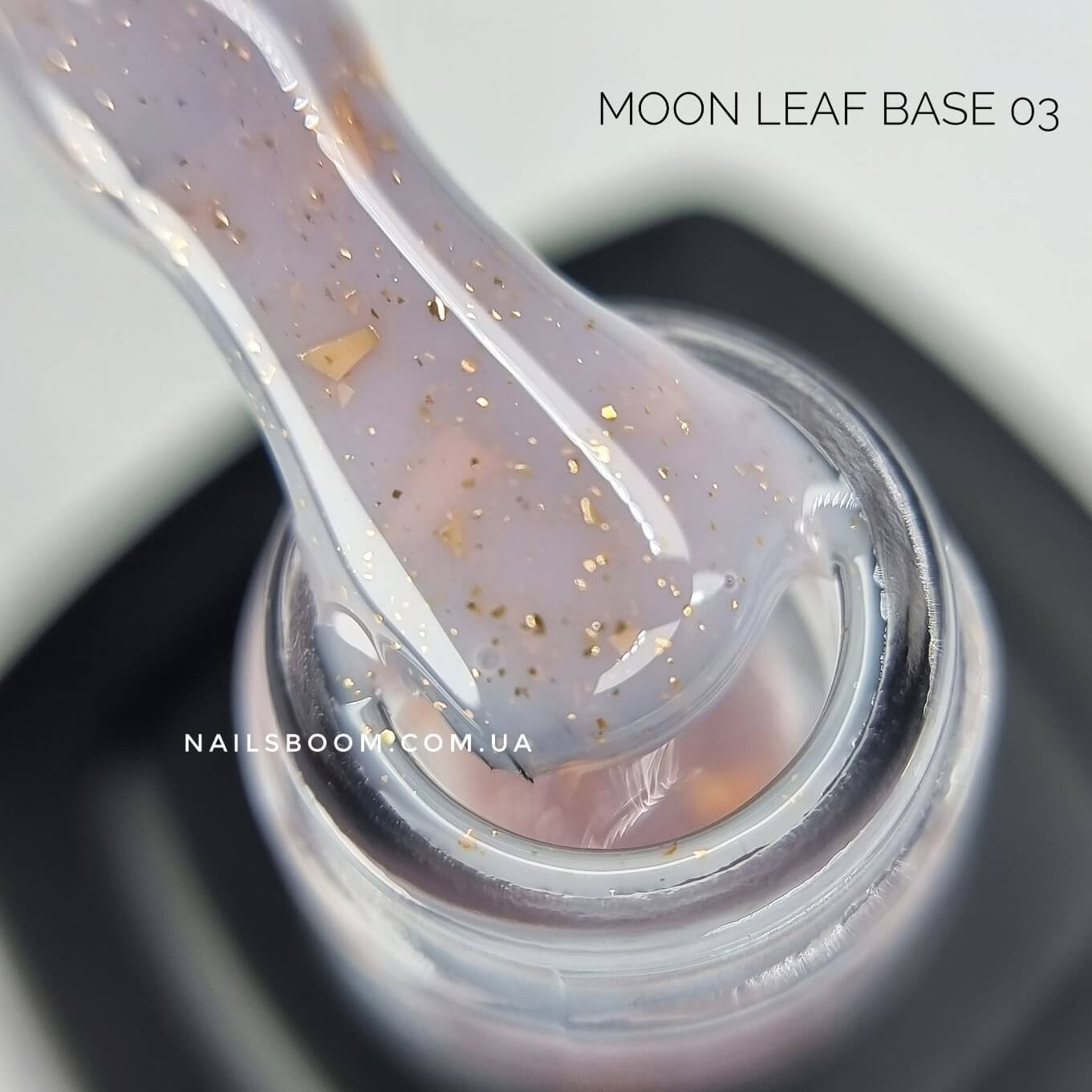 Камуфлююча база з поталлю MOON Full Leaf №03, 8 мл