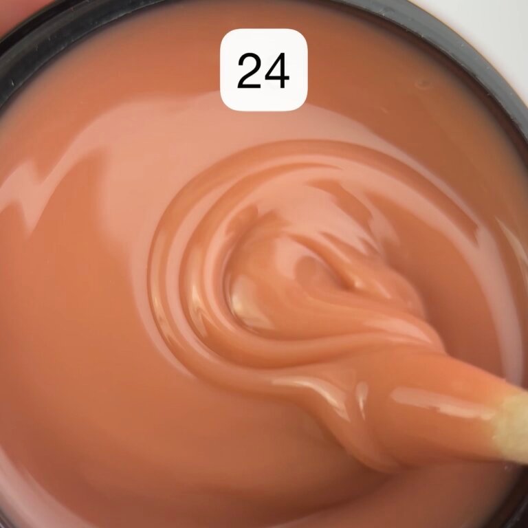 Камуфлюючий гель Danny Builder gel 24, 30 мл