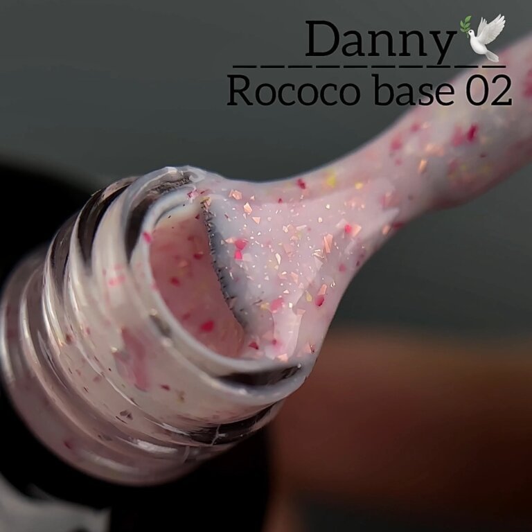Screenshot_20230824-171442_Video Player-01 Камуфлююча база з поталлю Danny Rococo 02, 10 мл