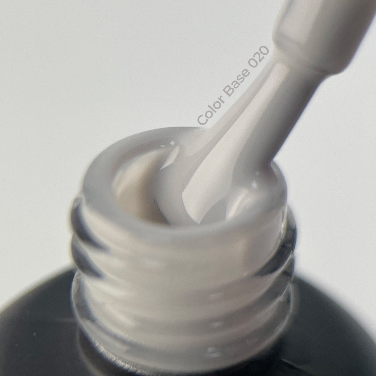 020 Камуфлююча база ART Color base 20, 10 мл