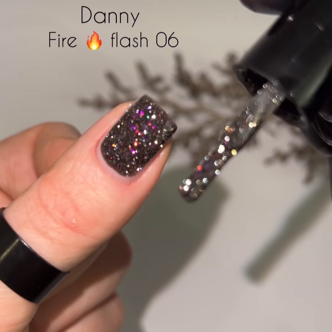 Світловідбиваючий гель-лак DANNY Flash Fire №006, 10 мл