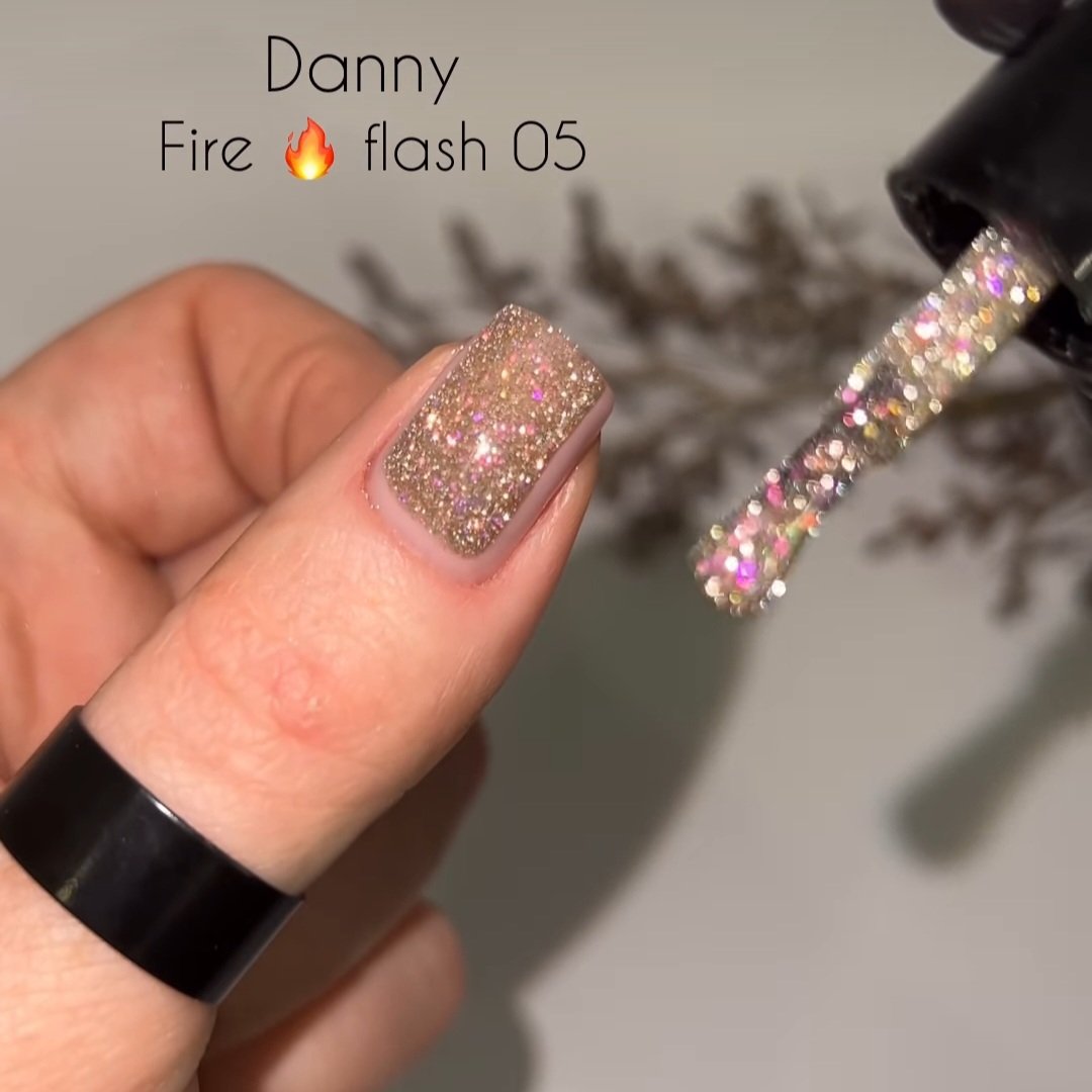 Світловідбиваючий гель-лак DANNY Flash Fire №005, 10 мл