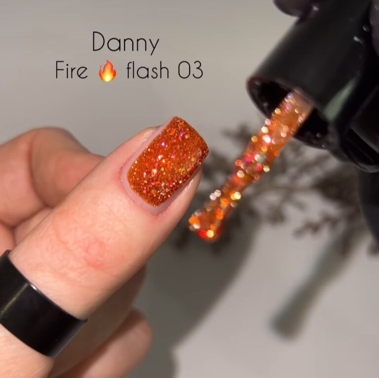Світловідбиваючий гель-лак DANNY Flash Fire №003, 10 мл