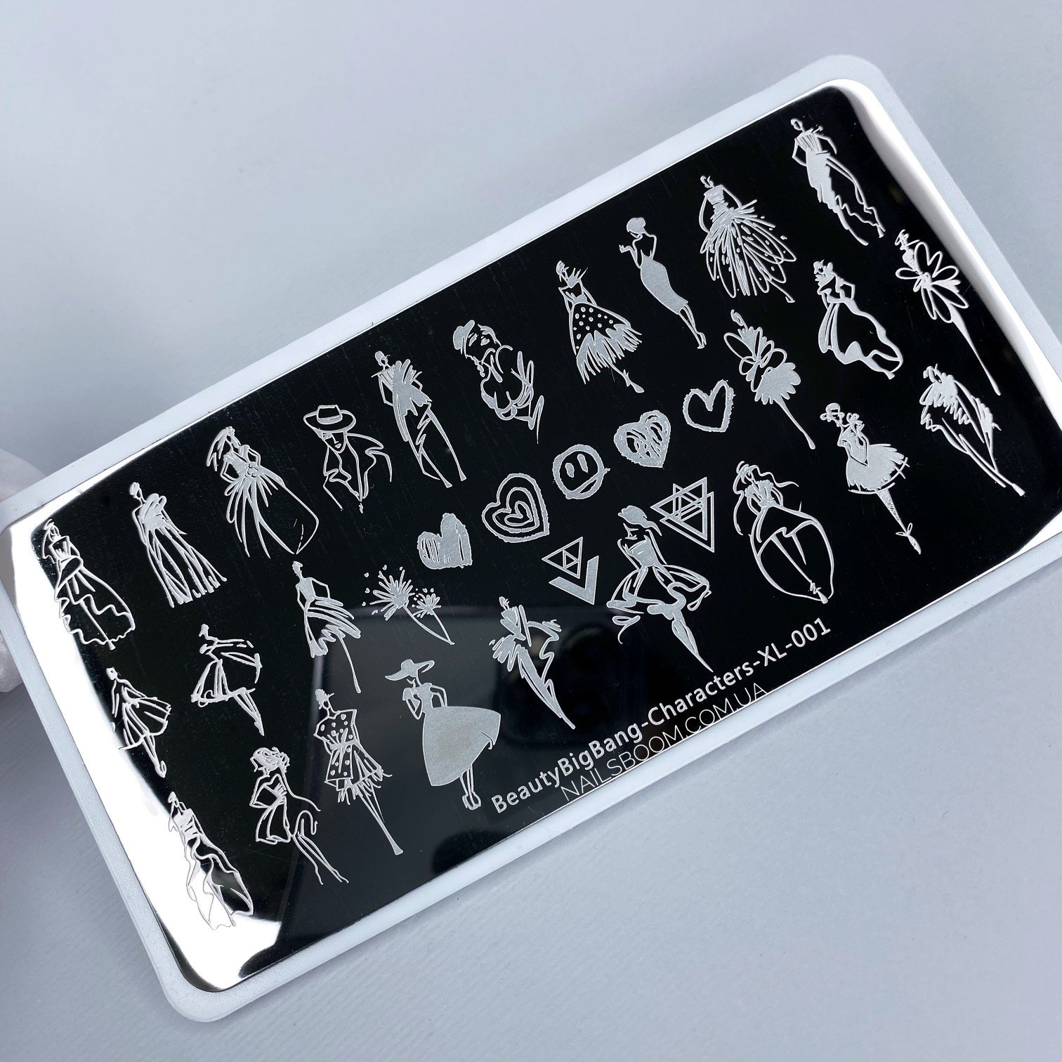 Пластина для стемпінгу BeautyBigBang-Characters-XL001