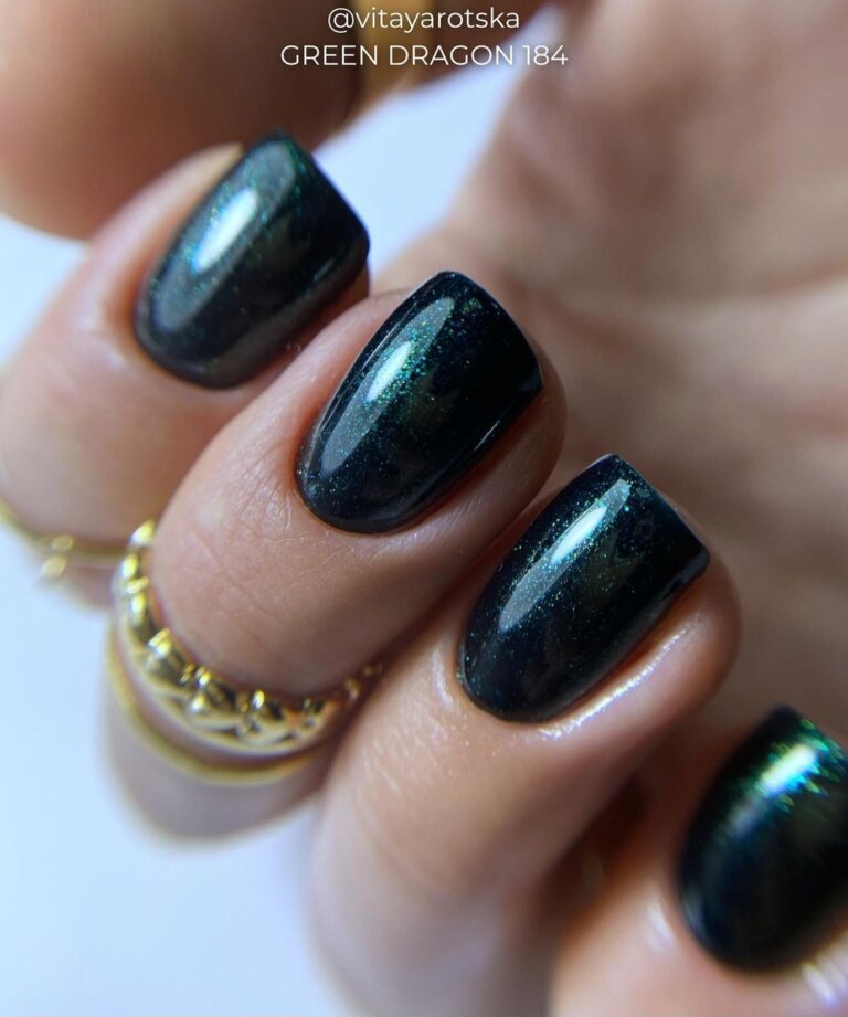 Гель-лак GA&MA Night collection 184 Green dragon, 10 мл