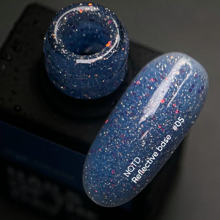 Світловідбиваюча база NAILS OF THE DAY Reflective 05, 10 мл