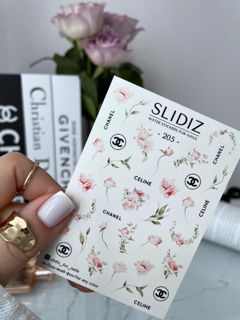 Слайдер-дизайн Slidiz 205