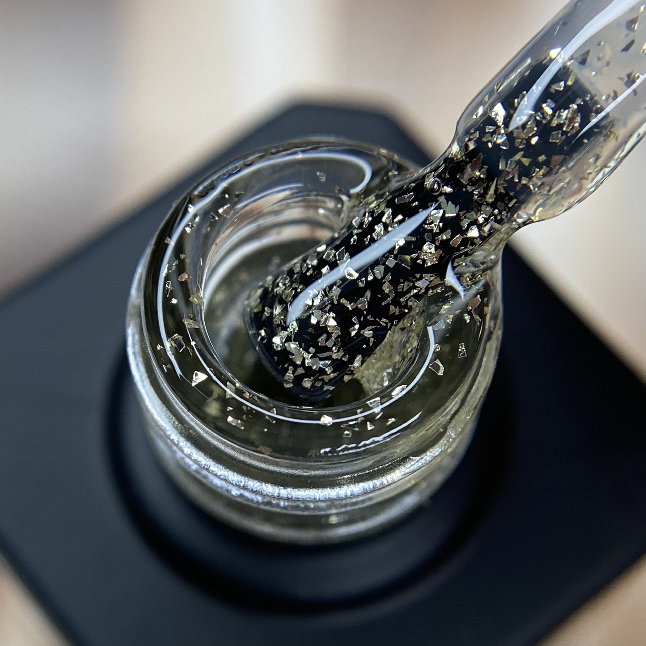 Топ без липкого шару Rubber Top Nika Zemlyanikina Gold Dust, 15 мл