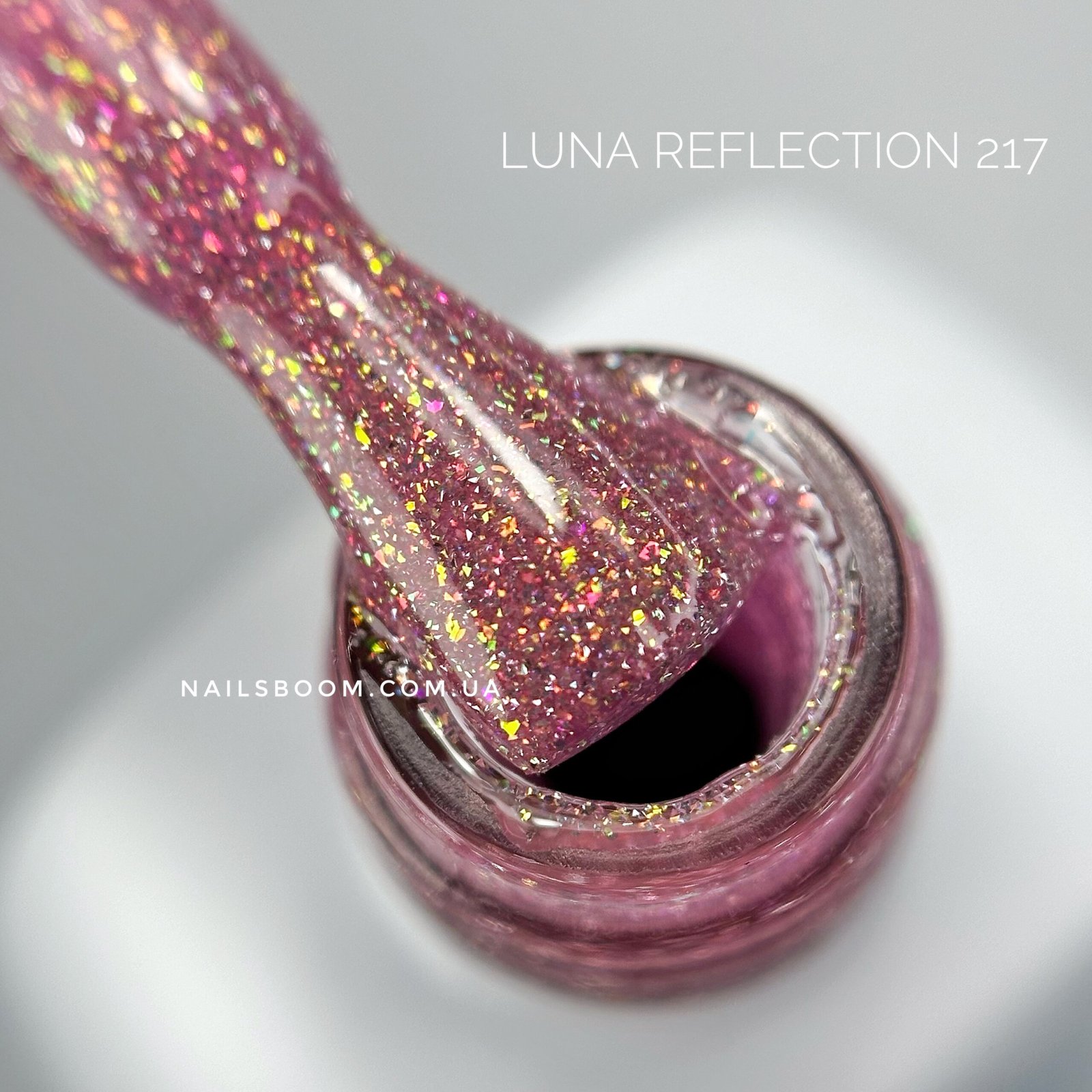 Світловідбиваючий гель-лак LUNA Moon Color Reflection 217, 8 мл
