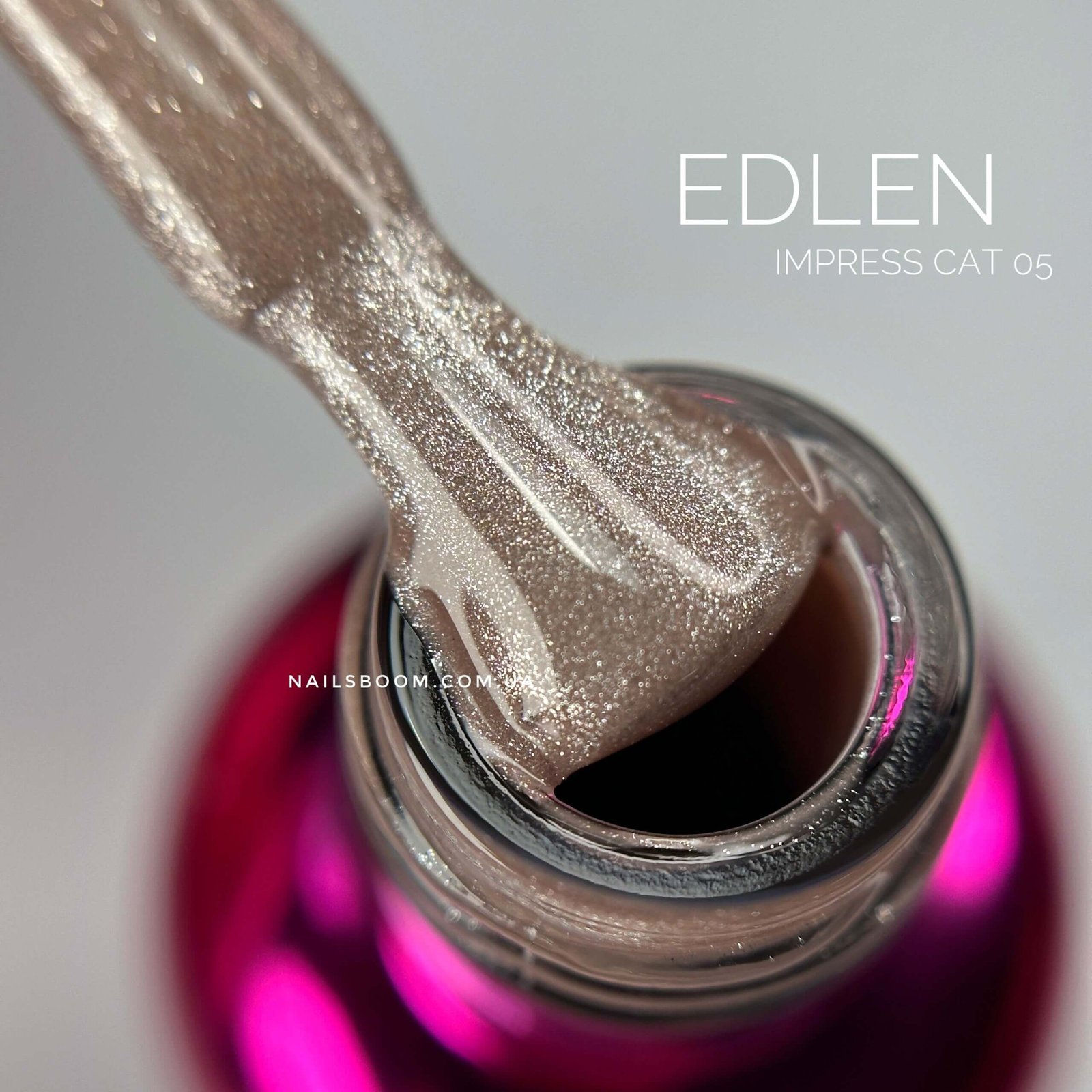 IMG_9570 Світловідбиваючий гель-лак котяче око Edlen Impress Cat Eye 05, 9 мл