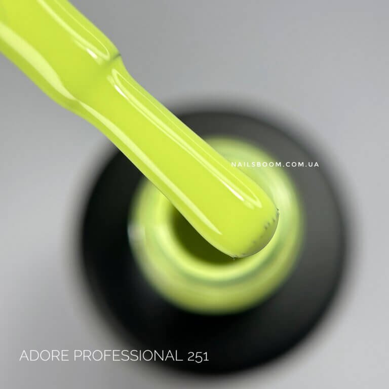 Гель-лак ADORE PROFESSIONAL 251 guava, 8 мл