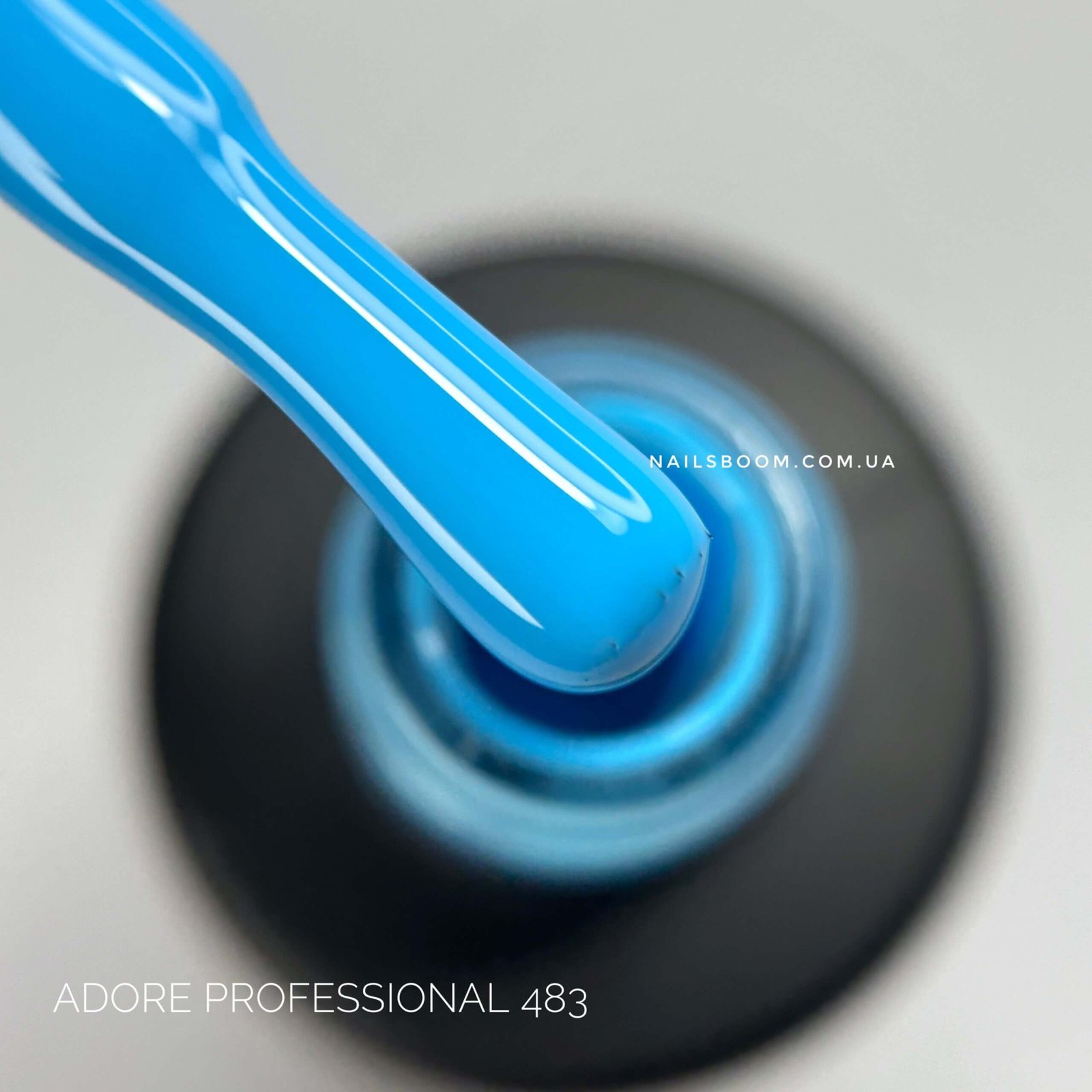 Гель-лак ADORE PROFESSIONAL 483 pool, 8 мл