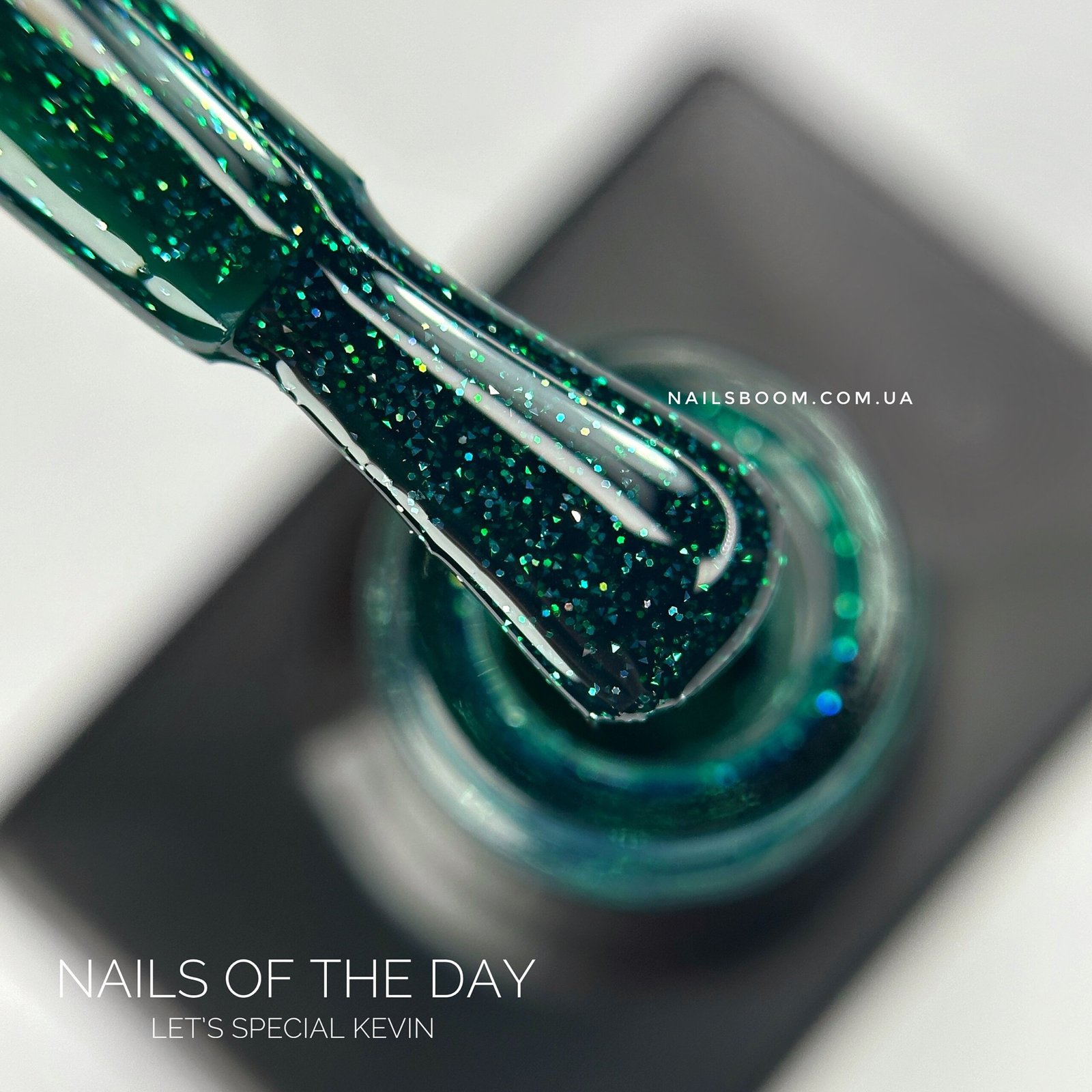Світловідбиваючий гель-лак NAILS OF THE NIGHT Kevin, 10 мл