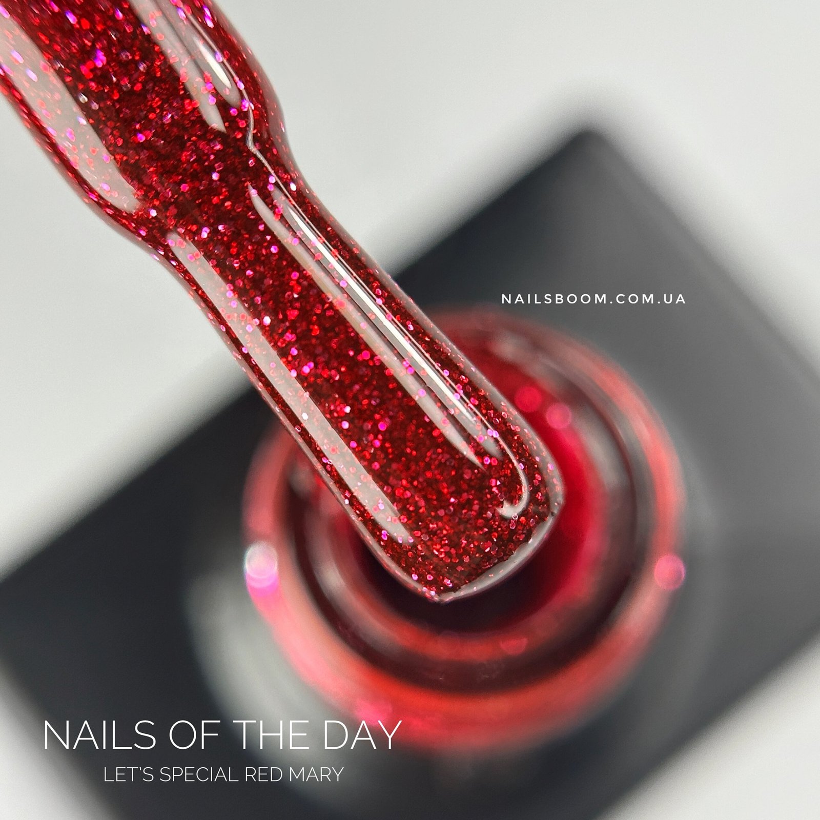 Світловідбиваючий гель-лак NAILS OF THE NIGHT Red Mary, 10 мл