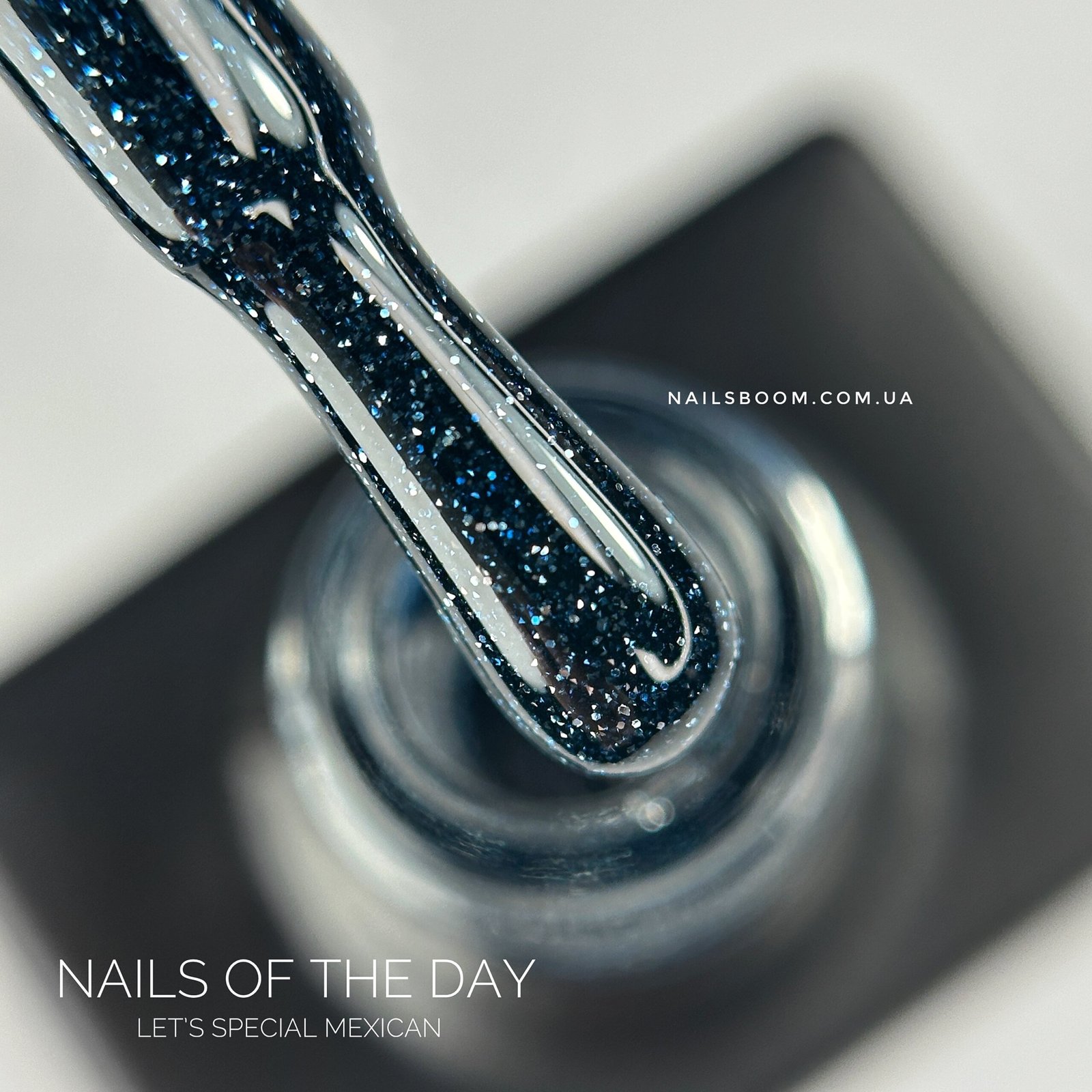 Світловідбиваючий гель-лак NAILS OF THE NIGHT Green Mexican, 10 мл