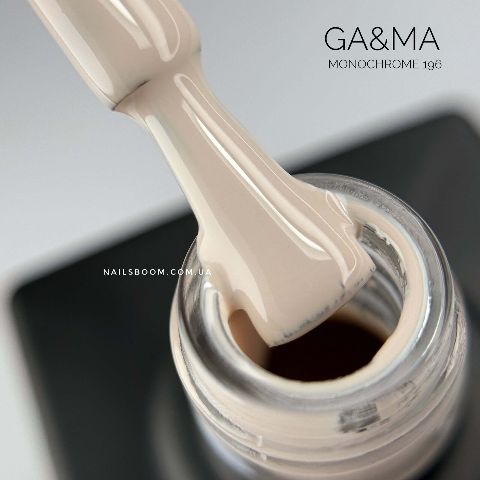 Гель-лак GA&MA Monochrome collection 196 Макадамія, 10 мл