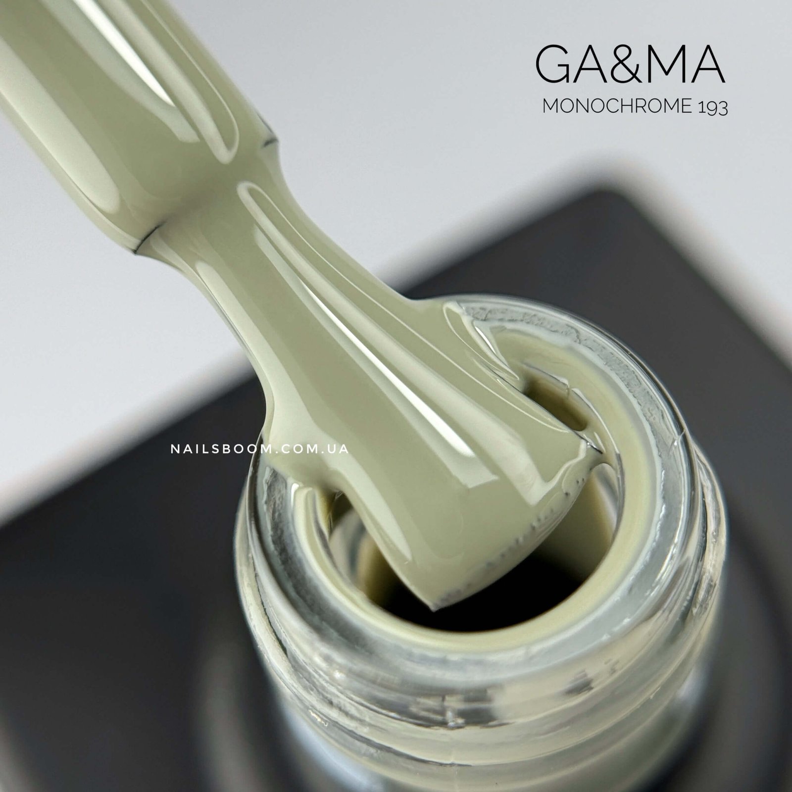 Гель-лак GA&MA Monochrome collection 193 Фісташка, 10 мл