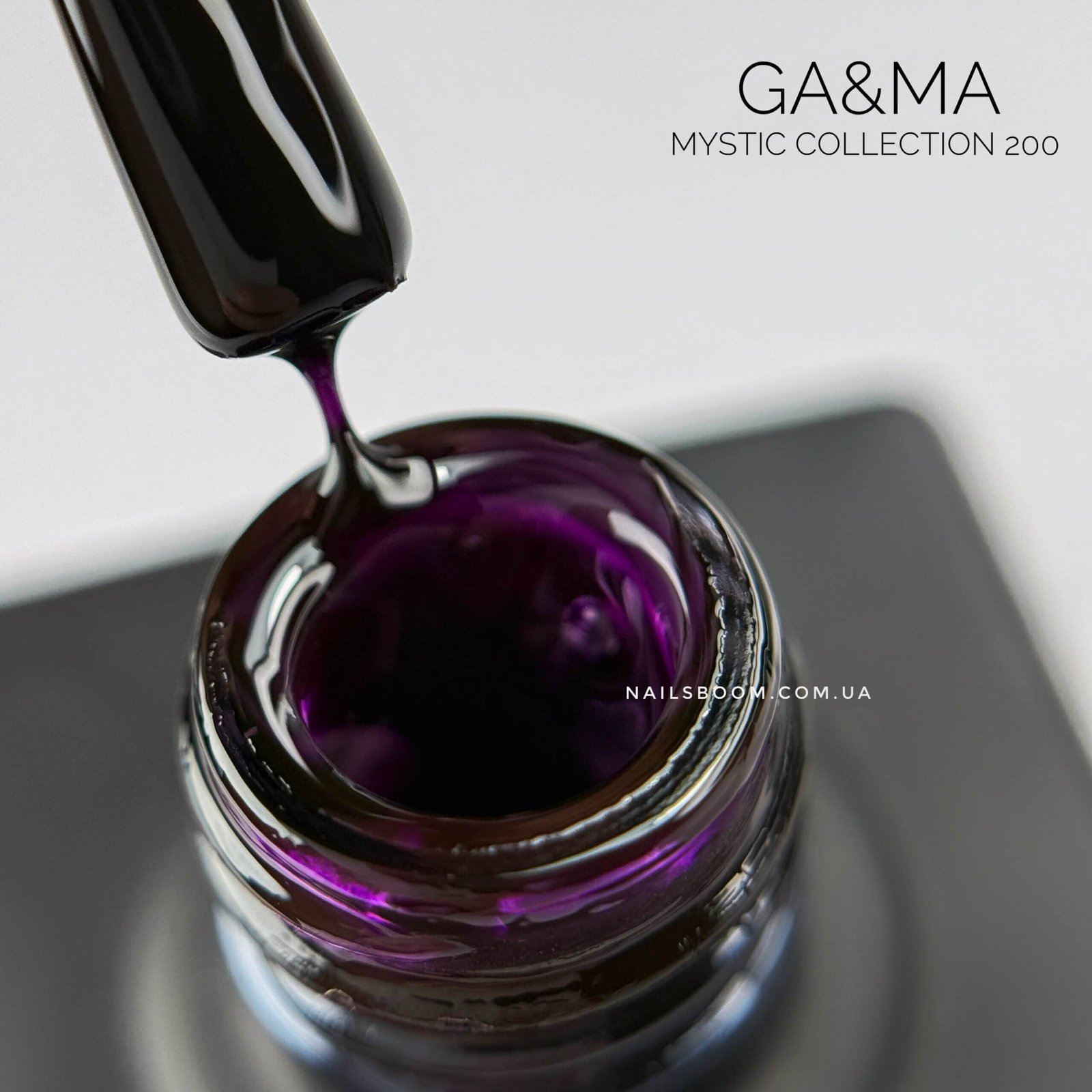 Гель-лак вітражний GA&MA Mystic collection 200 Hryfon, 10 мл