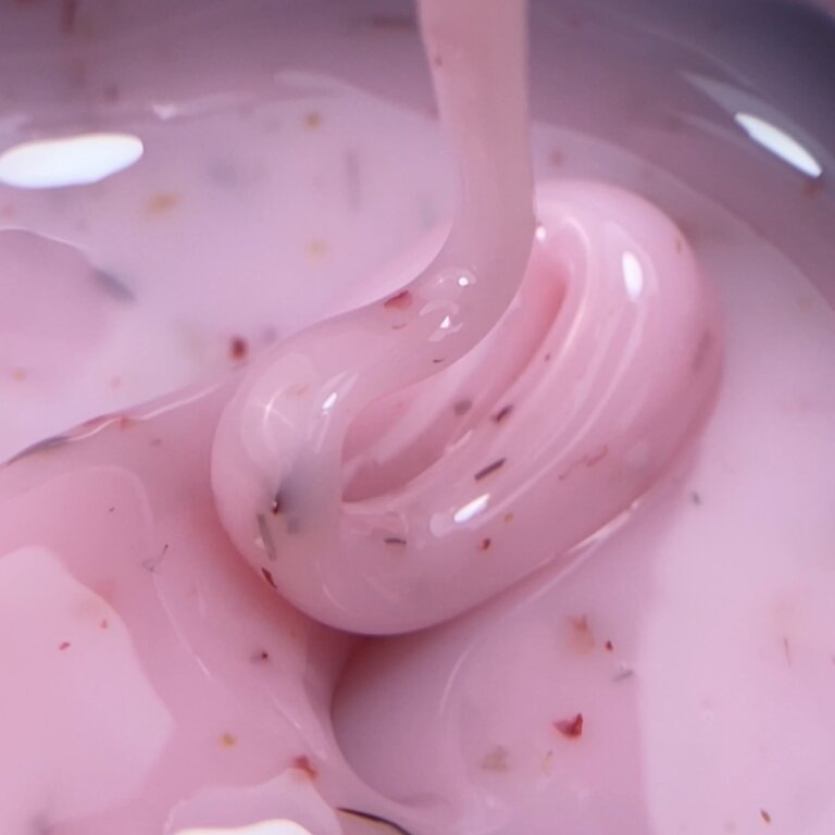 Молочний гель з сухоцвітами Miss Luna Milk Flower Gel Pink, 30 мл