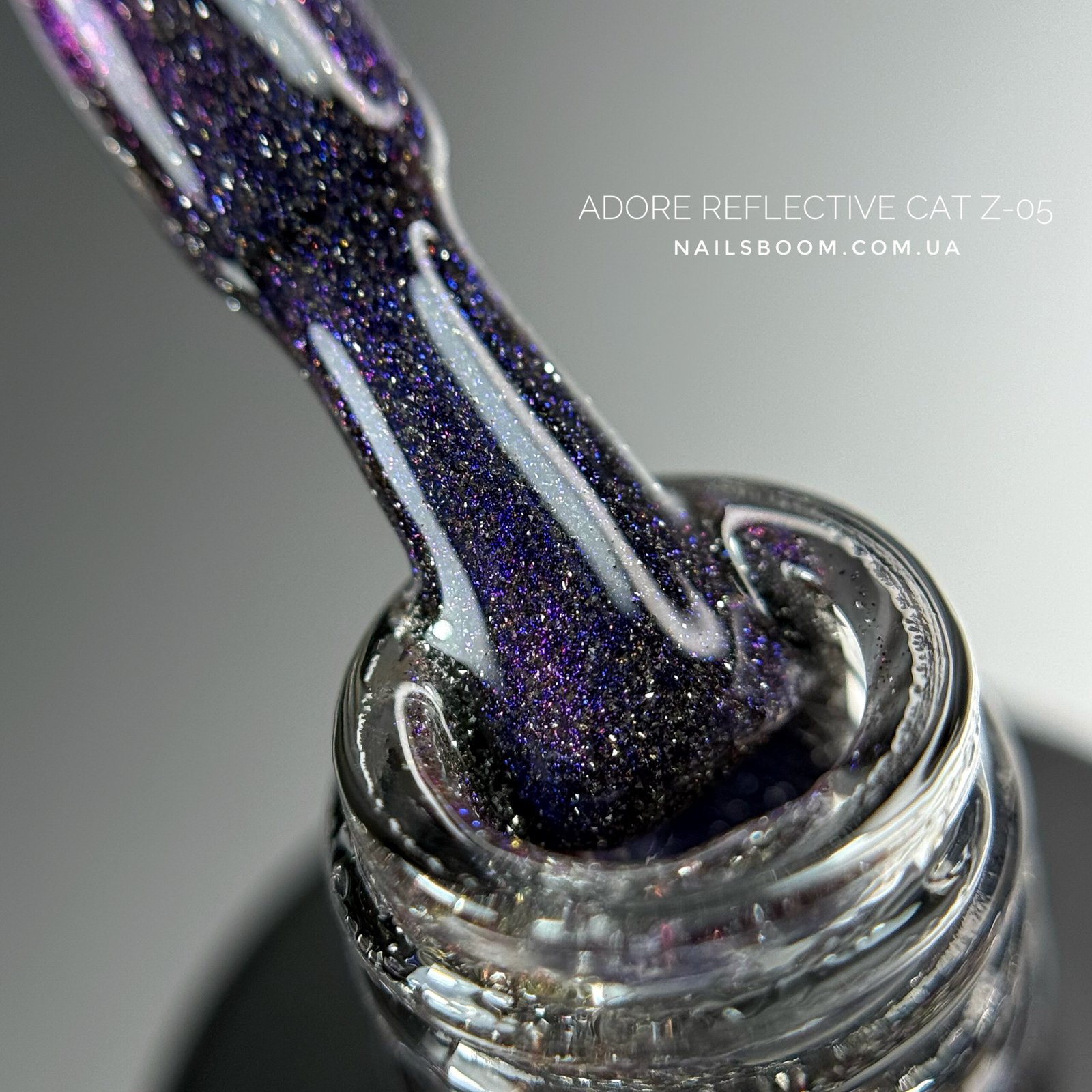 Гель-лак котяче око ADORE PROFESSIONAL Reflective Z-05, 8 мл