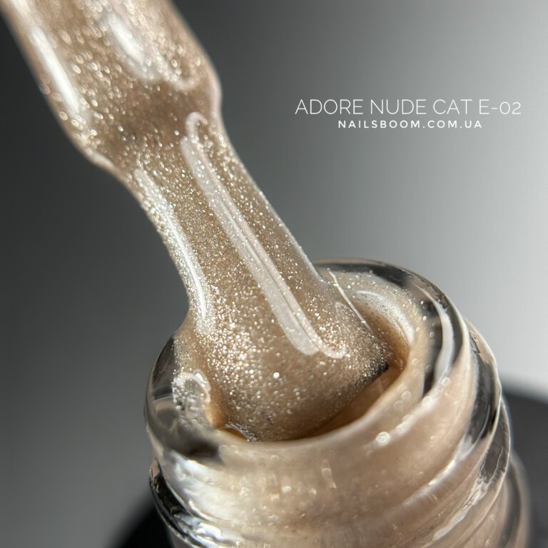 Гель-лак котяче око ADORE PROFESSIONAL Nude E-02, 8 мл