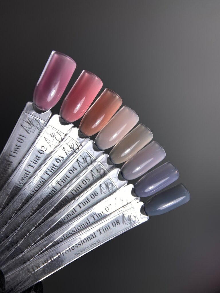 Кольорова база ADORE Professional Tint base 05, 15 мл
