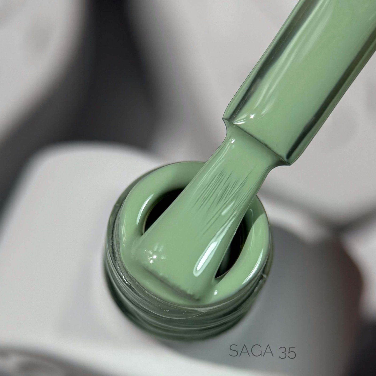 Гель-лак Saga Colorist 35, 10 мл