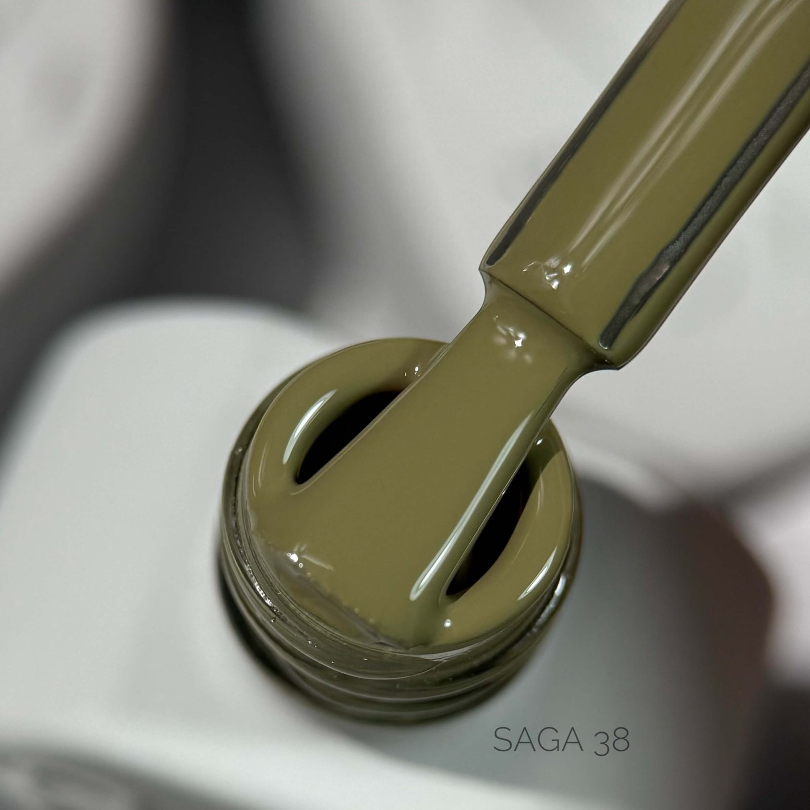 Гель-лак Saga Colorist 38, 10 мл
